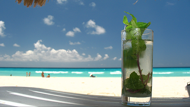 mojitos y vacuna contra el covid-19: gobierno cubano lanza anzuelo para atraer turistas