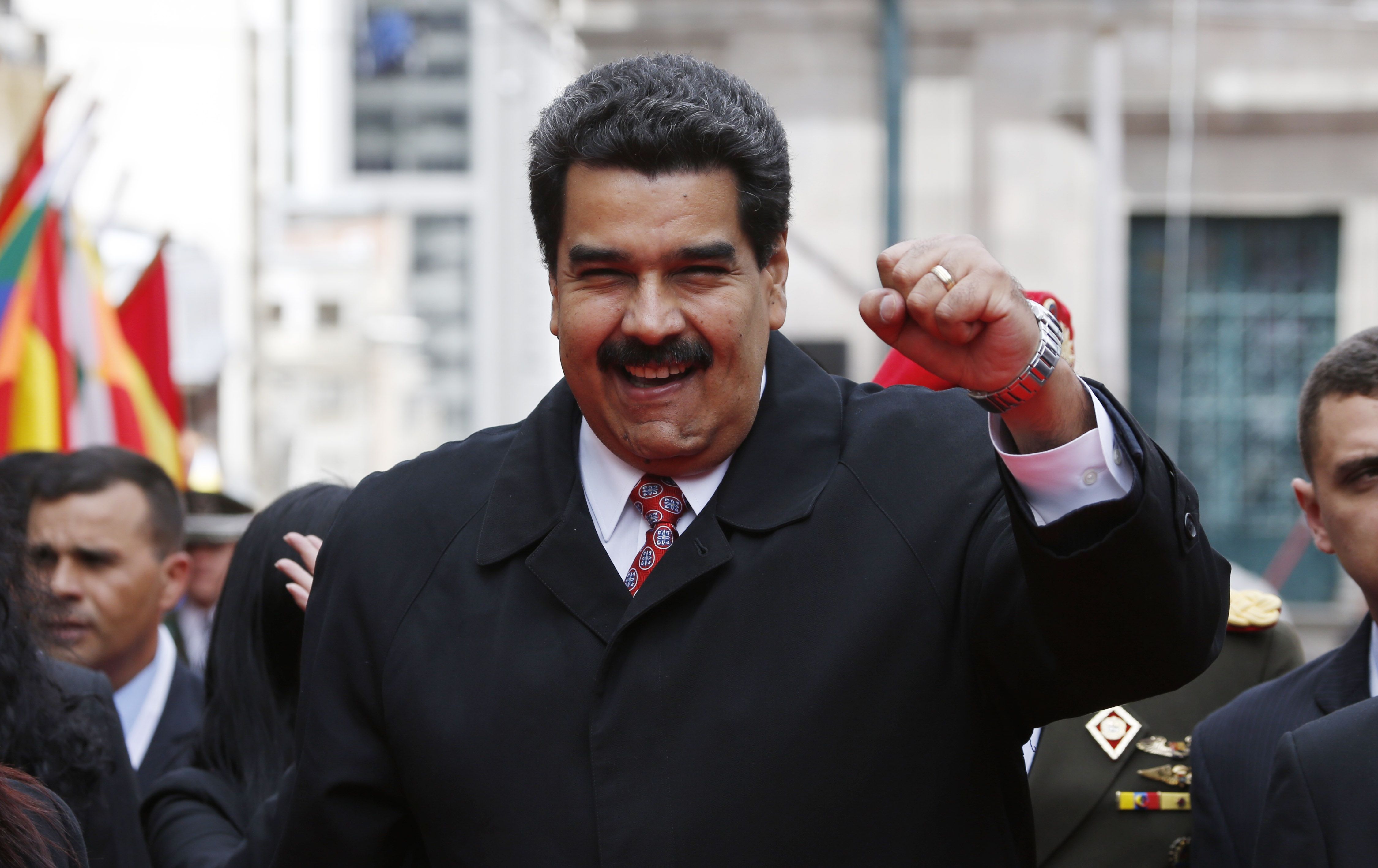 Reaccionan en España ante presión de Maduro