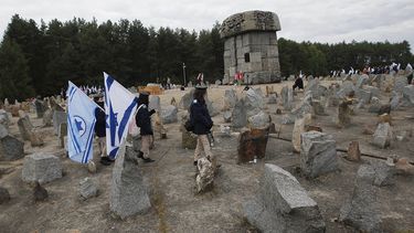 Preocupa caso de difamación en Polonia sobre el Holocausto