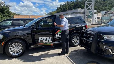 naranjito eleva el salario base de los policias municipales