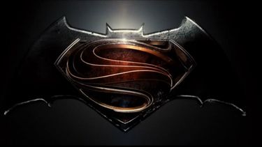 difunden el trailer de la esperada pelicula batman vs superman