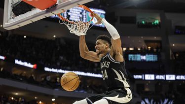 NBA: Dueños de Browns de NFL compran acciones de Bucks