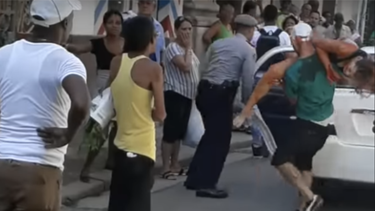 van ya 24 feminicidios en cuba en el 2022