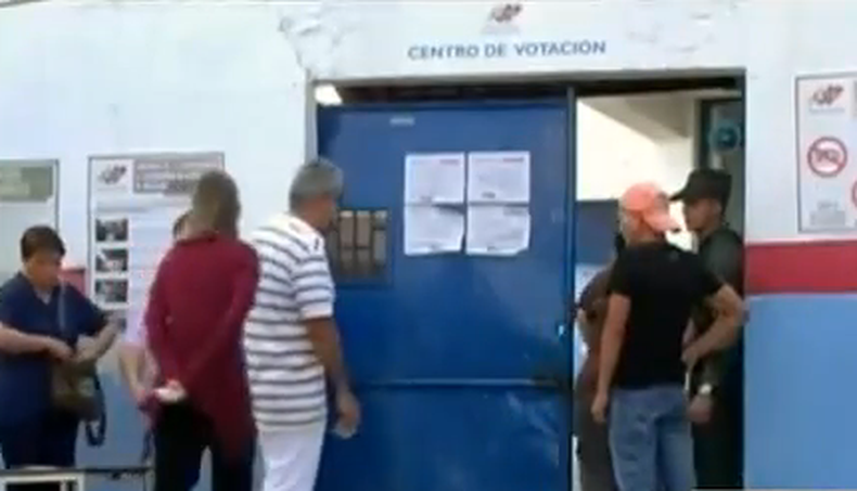 La oposición venezolana le dio un golpe certero al oficialismo tras el aplastante triunfo electoral de las esposas de los dos alcaldes encarcelados por el régimen de Maduro durante los comicios municipales en las ciudades de San Cristóbal y San Diego, bas