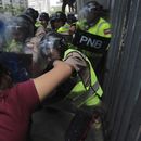 Incidentes en marcha contra el Tribunal Supremo en Caracas
