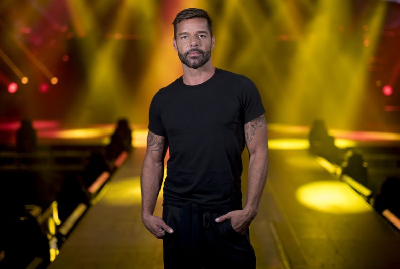 ESP-MUS_RICKY_MARTIN-0.jpg