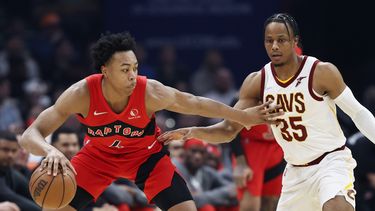 Guiados por Mobley y Markkanen, Cavaliers doblegan a Raptors