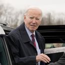 El presidente de Estados Unidos, Joe Biden, llega para embarcar en el Air Force One, el martes 5 de marzo de 2024 en Hagerstown, Maryland. El presidente viajaba a Washington. (AP Foto/Alex Brandon)