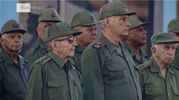 raul castro reaparece en homenaje a los 32 militares cubanos muertos en venezuela
