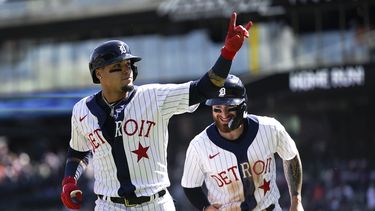 Con 3 jonrones, Tigres apalean a Rangers y cortan mala racha
