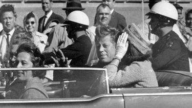 Asesinato de JFK: Píldoras de botulismo, la CIA y la mafia