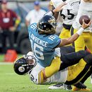 Steelers colocan a T.J. Watt en reserva de lesionados