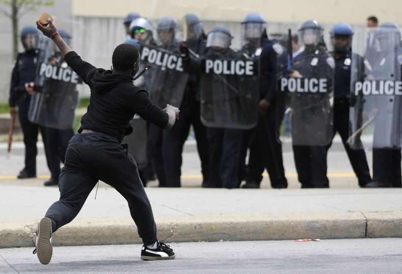 AMN-GEN_BALTIMORE-POLICIA_MUERTE-0.jpg