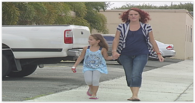 MADRE CUBANA HUYE DE MEXICO.PNG