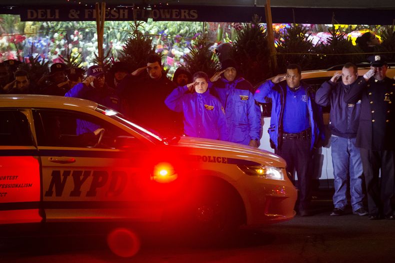 AMN-GEN_NY-POLICIAS_ATACADOS-1.jpg