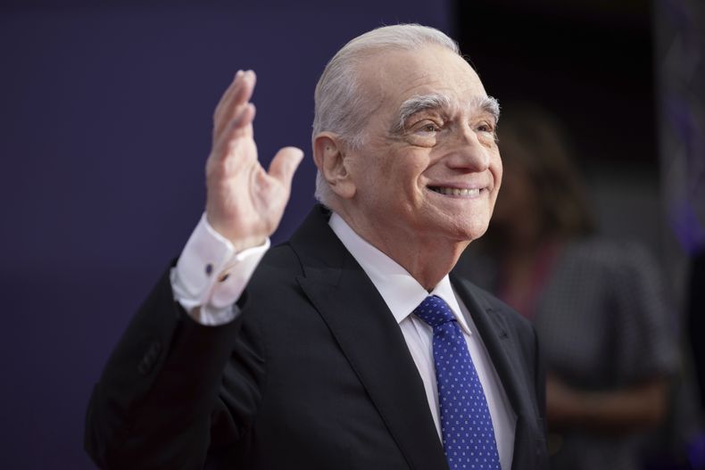 ARCHIVO - El director Martin Scorsese posa para la foto al arribar al estreno de Killers of the Flower Moon en el Festival de Cine de Londres, 7 de octubre de 2023. Scorsese recibirá un premio a la trayectoria en el Festival Internacional de Cine de Berlín en febrero, dijeron los organizadores el jueves 21 de diciembre de 2023. (Foto by Vianney Le Caer/Invision/AP, File)