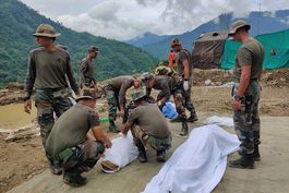 recuperan 26 cadaveres tras alud en noreste de india