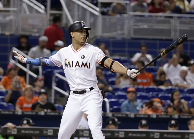 DEP-BEI_GIGANTES-MARLINS-0.jpg