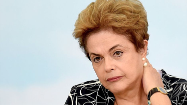 dilma rousseff, suspendida durante 180 dias