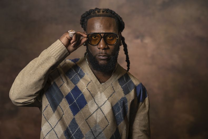 Burna Boy posa para un retrato el jueves 8 de mayo de 2025, en Nueva York. (Foto AP/Gary Gerard Hamilton)