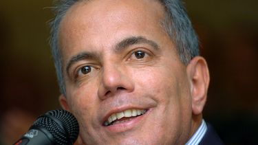 Venezuela libera a excandidato presidencial y activistas