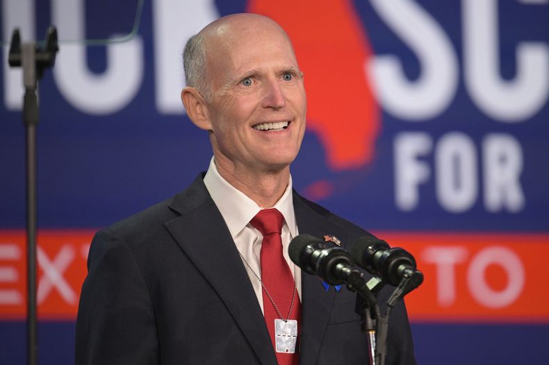 ARCHIVO - El senador Rick Scott, republicano de Florida, se dirige a los asistentes a la Cumbre de la Libertad del Partido Republicano de Florida, el 4 de noviembre de 2023, en Kissimmee, Florida. (AP Foto/Phelan M. Ebenhack, Archivo)