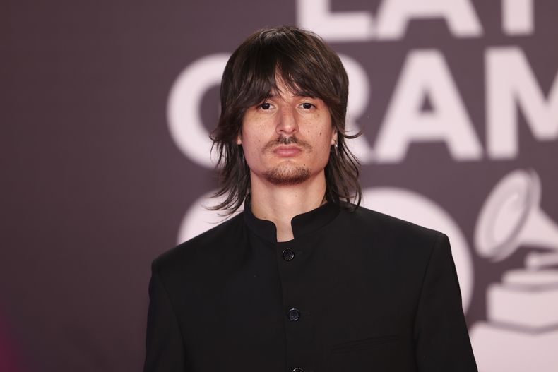 ARCHIVO - Danny Ocean llega a la 24ª edición anual de los Premios Grammy Latinos en Sevilla, España, el jueves 16 de noviembre de 2023. (Foto Vianney Le Caer/Invision/AP, archivo)