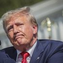 ARCHIVO - El expresidente Donald Trump hace una pausa antes de concluir sus declaraciones en un mitin el 25 de septiembre de 2023, en Summerville, Carolina del Sur. (AP Foto/Artie Walker Jr., archivo)