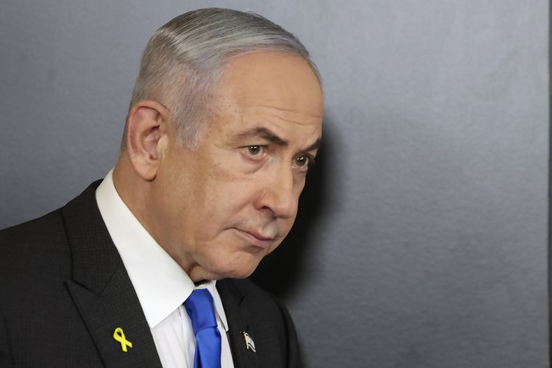 ARCHIVO - El primer ministro de Israel, Benjamin Netanyahu, asiste a una conferencia de prensa en la oficina de prensa del gobierno en Jerusalén, el 4 de septiemre de 2024. (Abir Sultan/Pool via AP, Archivo)