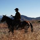 Esta imagen, difundida por Peacock, muestra una escena del documental High Horse: The Black Cowboy. (Troy Harvey/Peacock via AP)