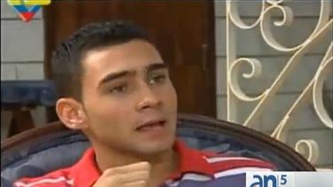 americateve | Exiliados y familiares de Elián González reaccionaron hoy a sus polémicas declaraciones en las que alaba a Fidel Castro, a quien considera su dios.