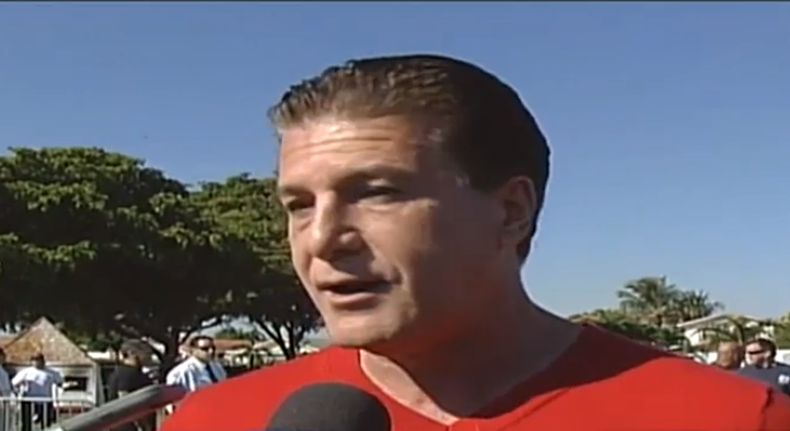 El alcalde de Hialeah reaccionó hoy a la liberación de la salida de libertad del joyero de Hialeah. Carlos Hernández dice que Felipito le debe dinero.