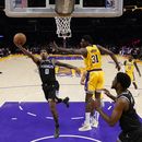 Kings derrotan a Lakers 116-111 en su 5ta victoria seguida