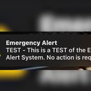 Alarma enviada por error a los celulares despierta de madrugada a floridanos ¿por qué pasó y volvería a ocurrir?