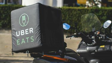 conductor de motocicleta atropellado en la pequena habana mientras trabajaba para uber eats