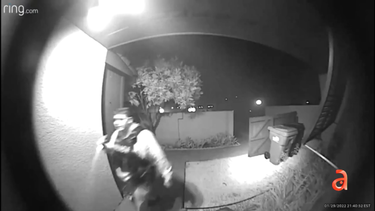 voraz incendio deja a una familia de kendall sin hogar en medio de heladas temperaturas