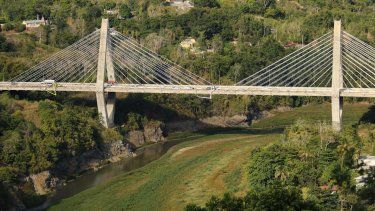 Proponen reducir el IVU en comercios de Naranjito durante el cierre del puente atirantado