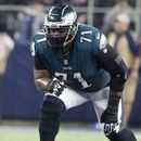 Fuente AP: Cowboys firman a tackle Jason Peters