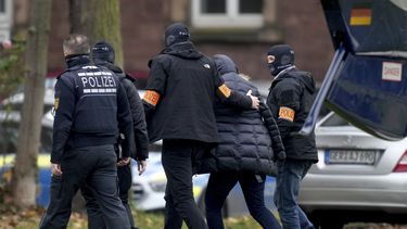 alemania: jueces confirman arresto de 23 presuntos golpistas