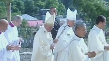el papa en cuba: catedral de nuestra senora de la asuncion en santiago y bendicion de la ciudad