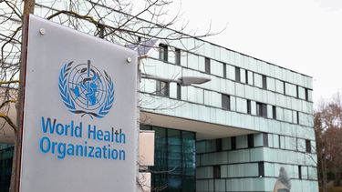 la oms insto a los paises a continuar aplicando la vacuna contra el covid-19 de astrazeneca