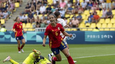 ARCHIVO - Aitana Bonmatí, de España, festeja su gol durante un partido del Mundial ante Japón, el jueves 25 de julio de 2024, en Nantes, Francia (AP Foto/Jeremías González, archivo)