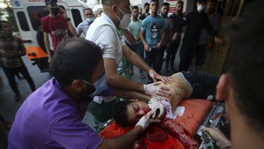 Tropas israelíes disparan hacia protesta en Gaza; 24 heridos