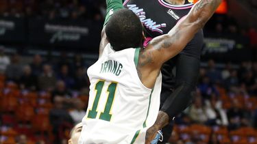 Wade anota 19 en triunfo del Heat sobre Celtics 115-99