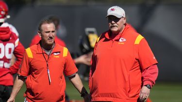 El poderío de los Chiefs está en sus entrenadores