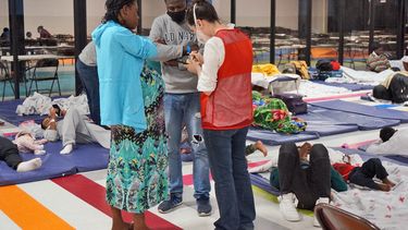 EEUU: Migrantes aguardan fin de restricciones al asilo