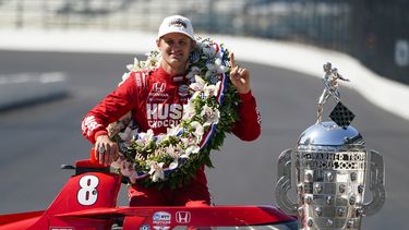 Ericsson gana 3,1 millones de dólares por triunfo en Indy