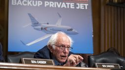 El senador Bernie Sanders habla durante una audiencia en el Capitolio, en Washington, el jueves 12 de septiembre de 2024. (AP Foto/Kevin Wolf)