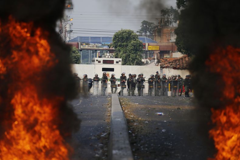 AMS-GEN_VENEZUELA-CRISIS_POLITICA-3.jpg