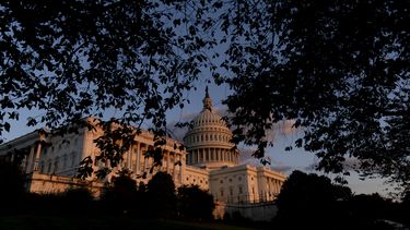 Congreso de EEUU trabaja a contrarreloj en pendientes